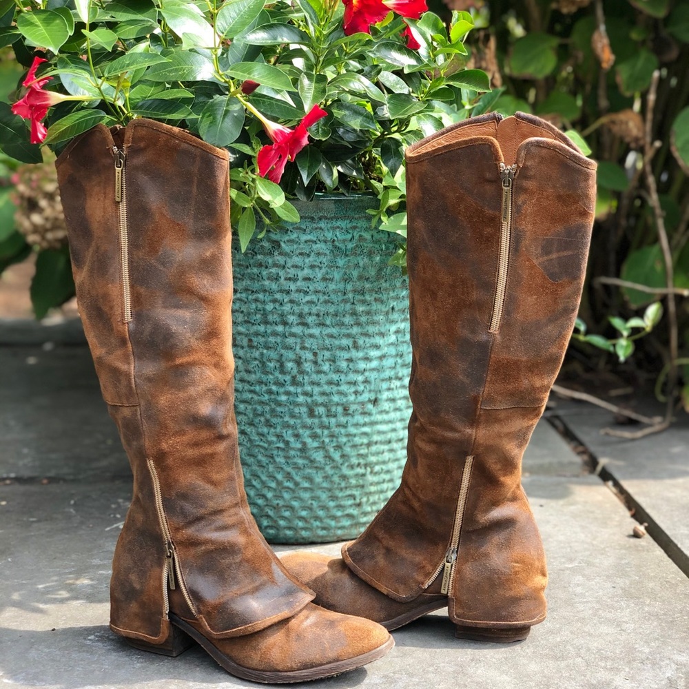 Donald J. Pliner Devi Brown Suede Camo Tall Boots